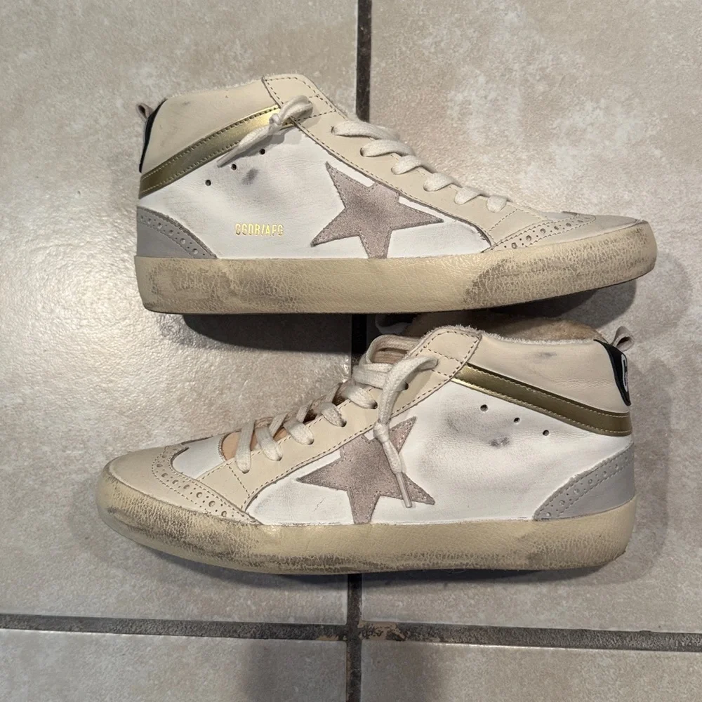 Golden Goose Off-White mid-Rise Sneakers with Star. Like NEW!! - Picture 3 of 6